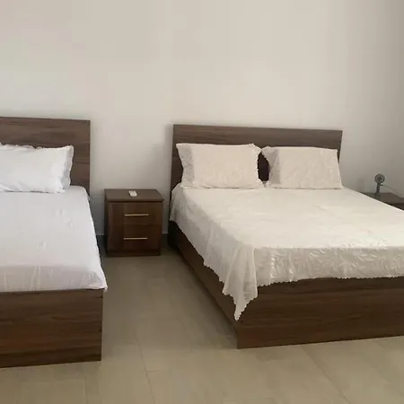 Сasa de vacaciones Town House *